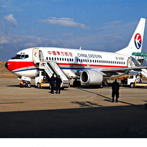 伊春机场邮寄航空快运业稳步发展的原因是什么？
